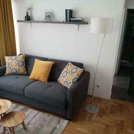 Apartments Ali 萨格勒布 外观 照片