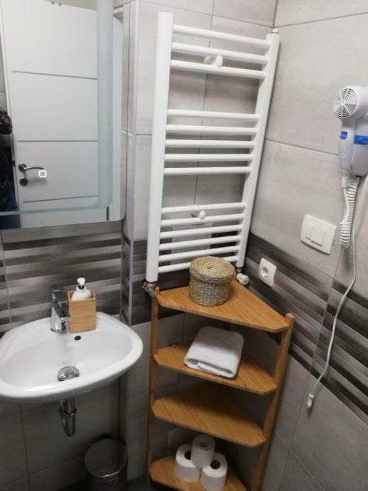 Apartments Ali 萨格勒布 外观 照片