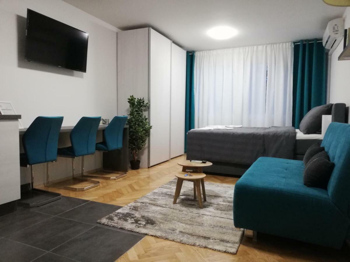 Apartments Ali 萨格勒布 外观 照片